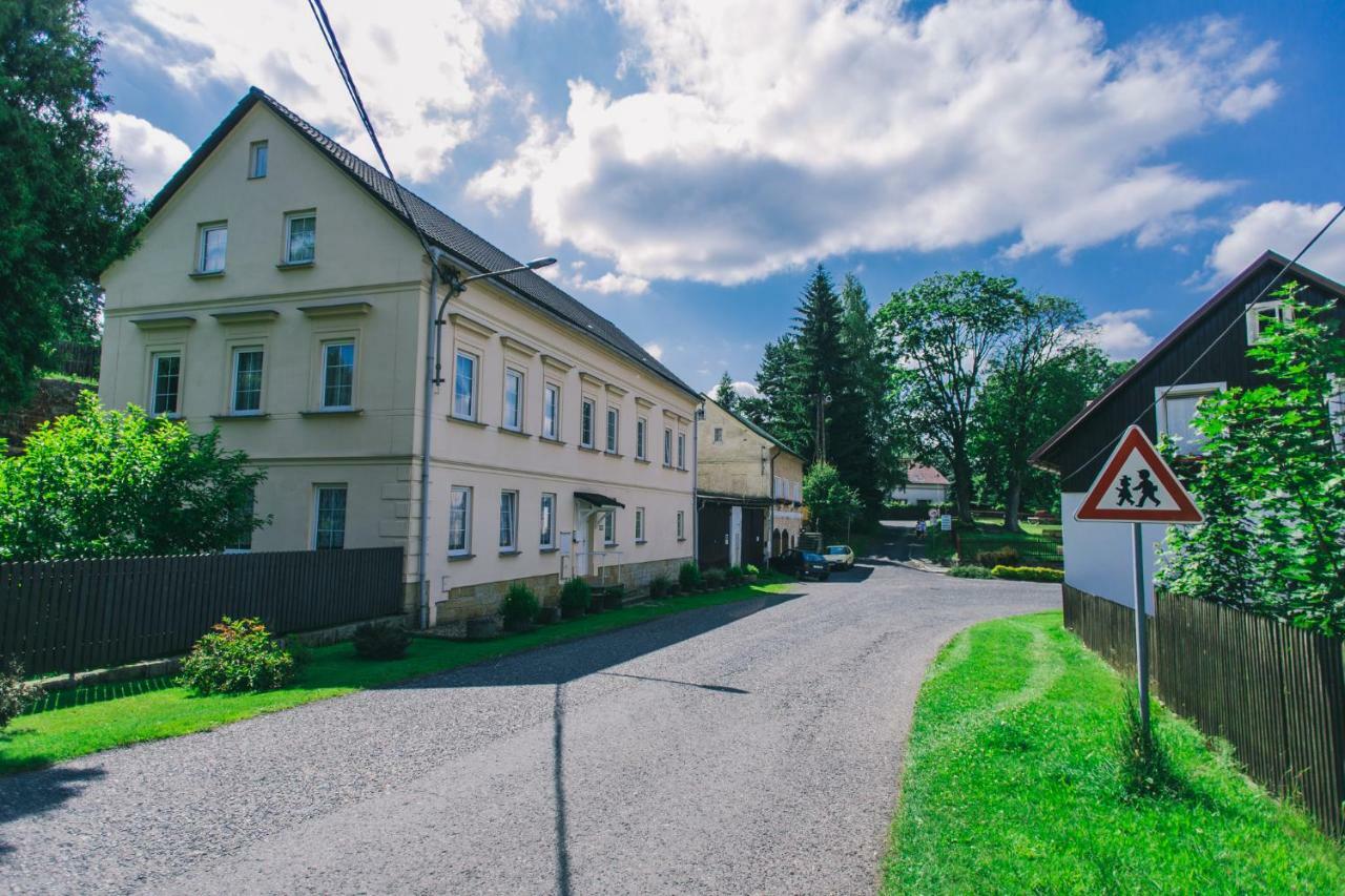 Lusatia House Kytlice Eksteriør bilde